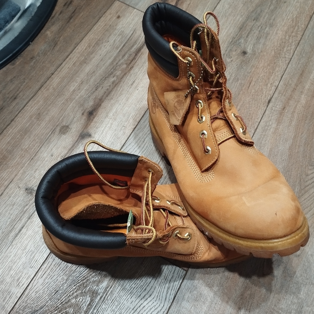Timberland Men's Classic Brown Boots